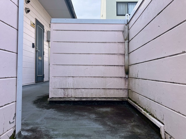 廊下の曲がり角